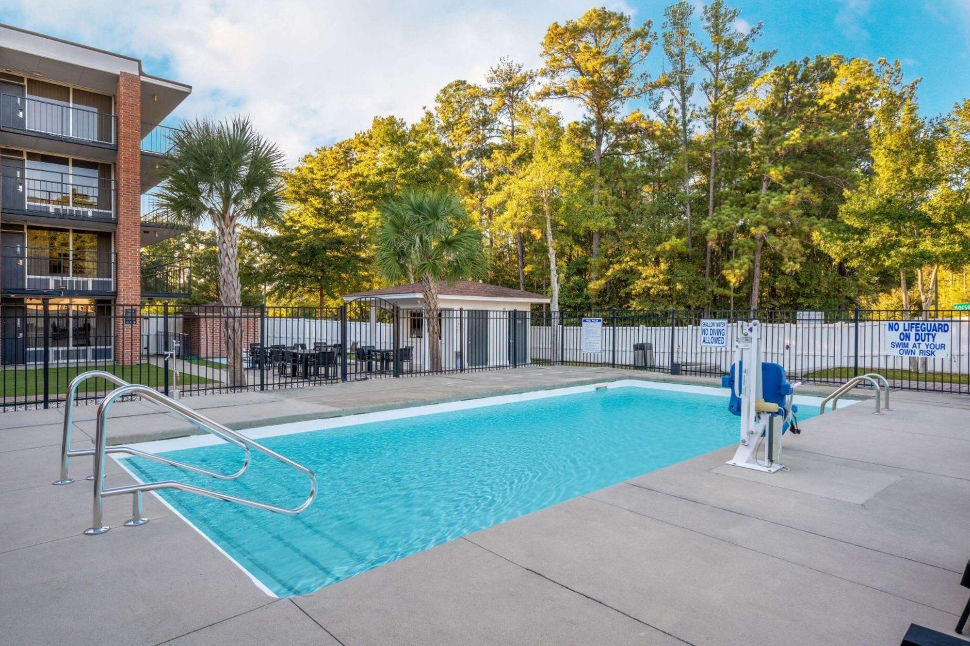 Wyndham Garden Columbia-Ft Jackson 호텔 외부 사진